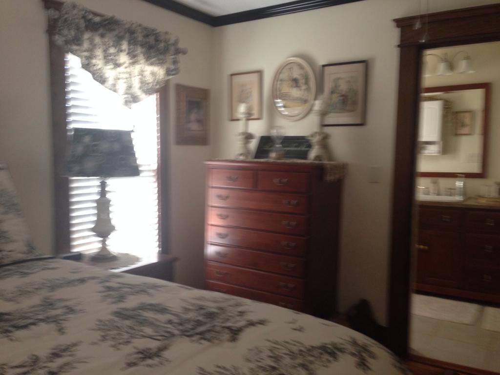 The Destination B&B Llc Salem Habitación foto